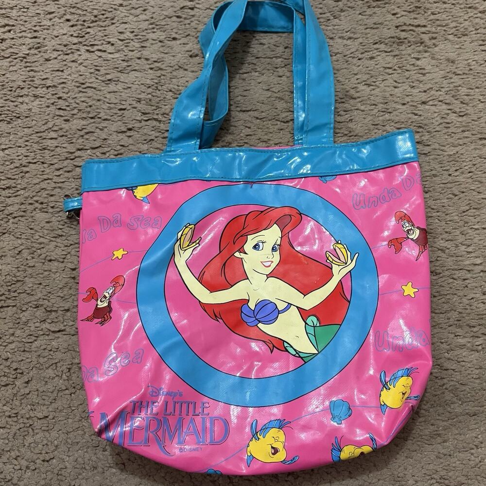 Vintage Disney’s The Little Mermaid Ariel Sebastian Purse Bag w/ Clear Coin Pink
